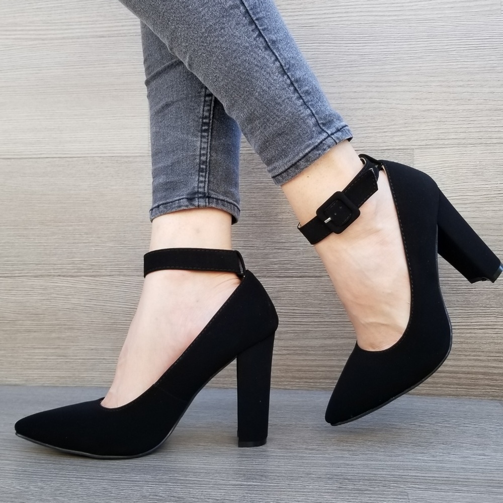 Ankle Strap Pointy Velvet Fabric Heels-C - Picture 4 of 8